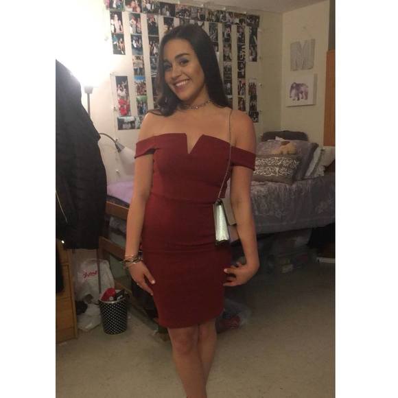 Meet your Posher, Laura - Picture 1 of 1